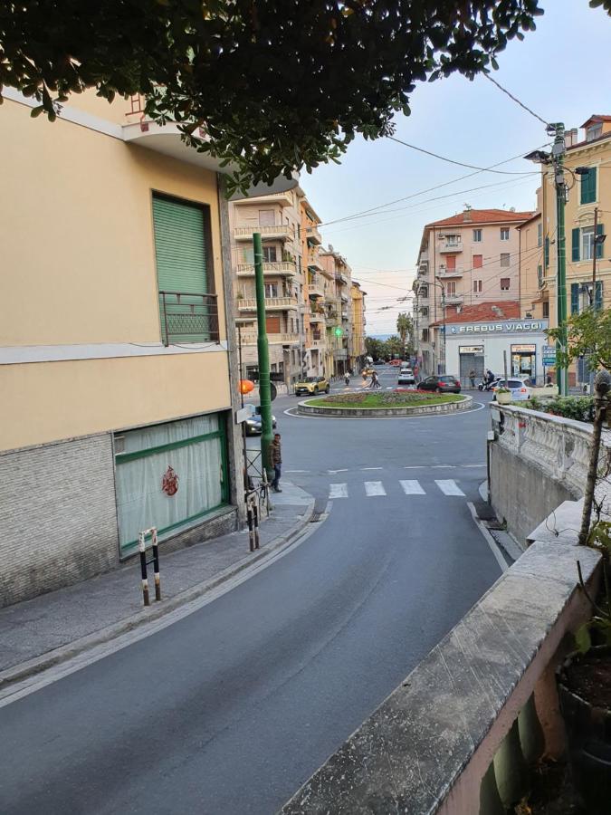 Villa Arcobaleno Rondo Garibaldi ซานเรโม ภายนอก รูปภาพ
